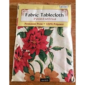 New Poinsettia Fabric Tablecloth 60" x 84" Holiday Christmas Dining NOS Kitchen